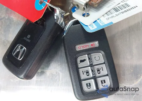 2022 Honda Odyssey Ex-L из США, поврежденный, VIN 5FNRL6H79NB024504